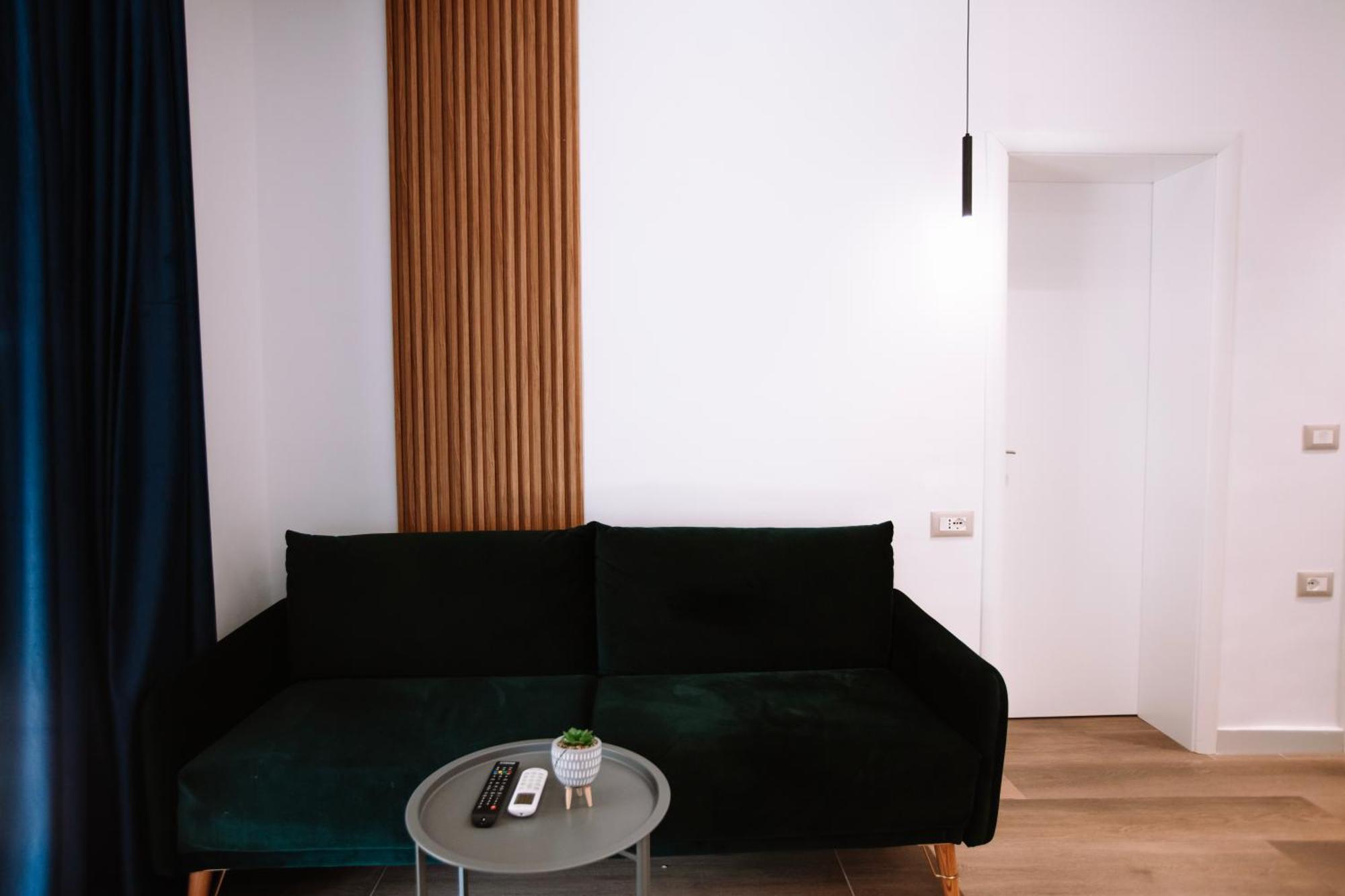 Appartement Barrikada Str Modern - The Nest Tirana
