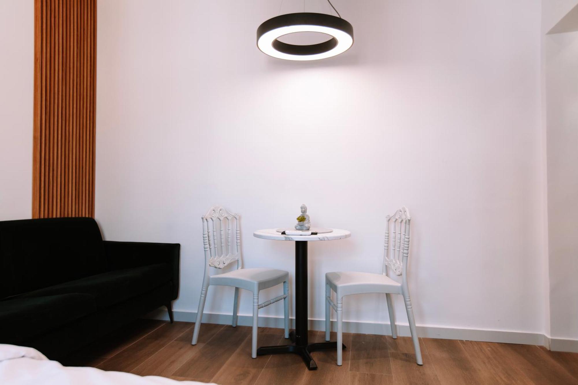 Barrikada Str Modern - The Nest Appartement *