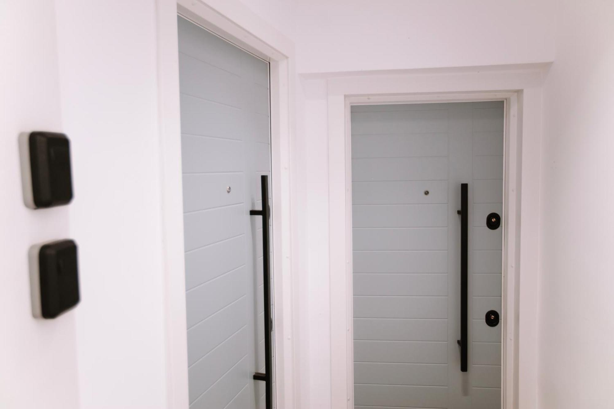 Barrikada Str Modern - The Nest Appartement *